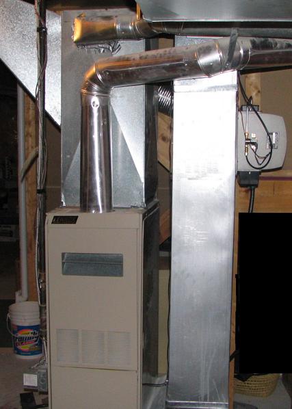 https://americanhomewater.com/wp-content/uploads/2020/11/heat-pump-vs-ac-and-furnace-for-phoenix-az-homes.jpg